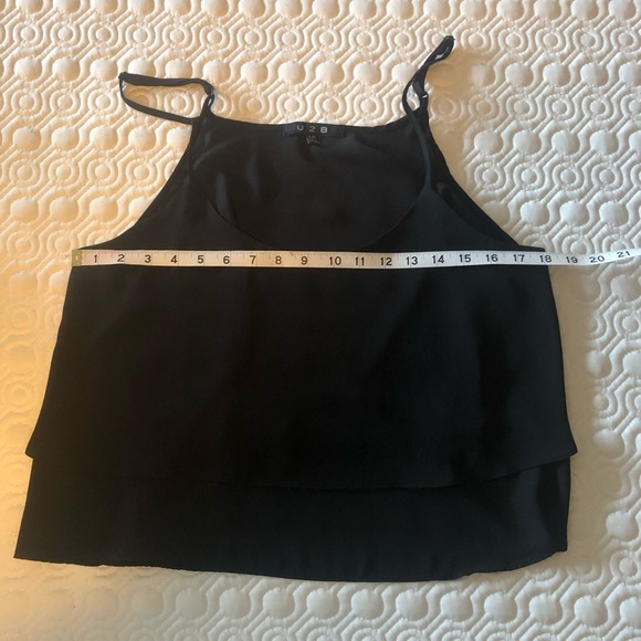 Flowy crop-top - Picture 3 of 7